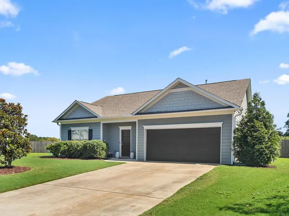 381 Springs Crossing Dr, Columbiana, AL 35051