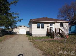 915 Clover Ln, Grand Rapids, MN 55744