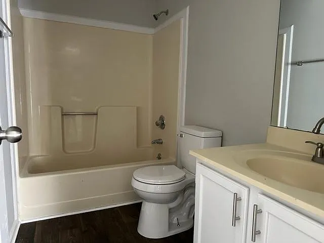 2909 Spring Garden St #G — Photo 8