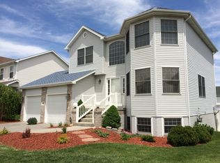 5420 W Brixton Dr, Lincoln, NE 68521