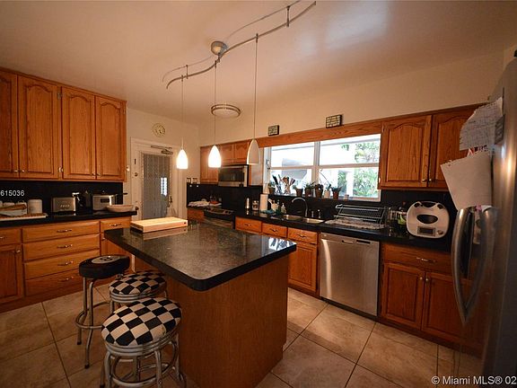 5th image of 1428 Certosa Ave