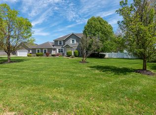 1564 S Fairwood Ave, Springfield, MO 65809
