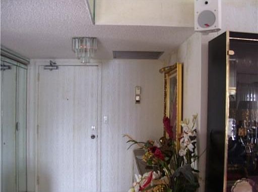 4th image of 301 174th St APT 1212