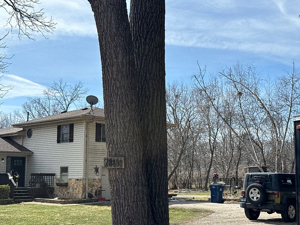 2nd image of 28869 W Pioneer Grove Rd