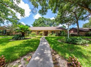 1115 Calderwood Dr, Houston, TX 77073