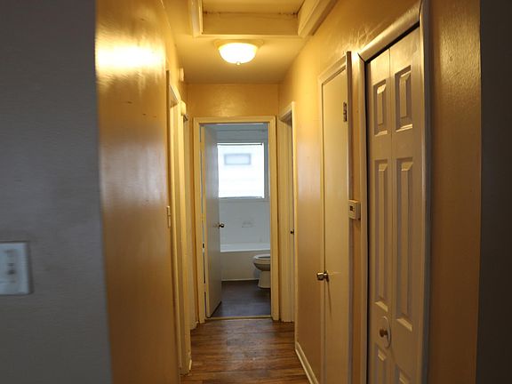 5th image of 1404 E Goulson Ave