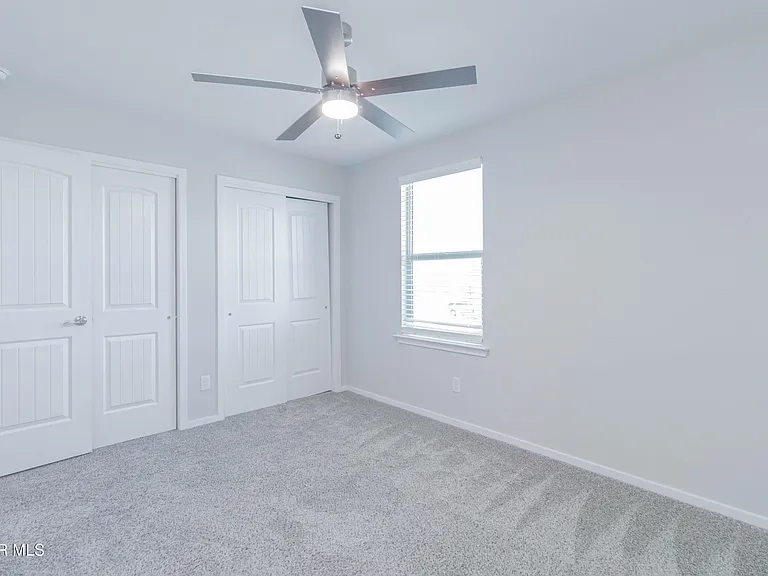 13909 Summer View Ave — Photo 17