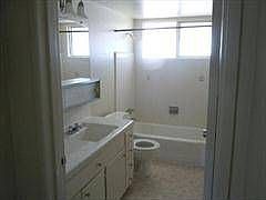 5th image of 4305 N Pershing Ave APT 7