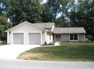 805 51st St, Vienna, WV 26105