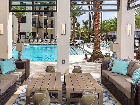 5th image of 318 Bayshore Blvd