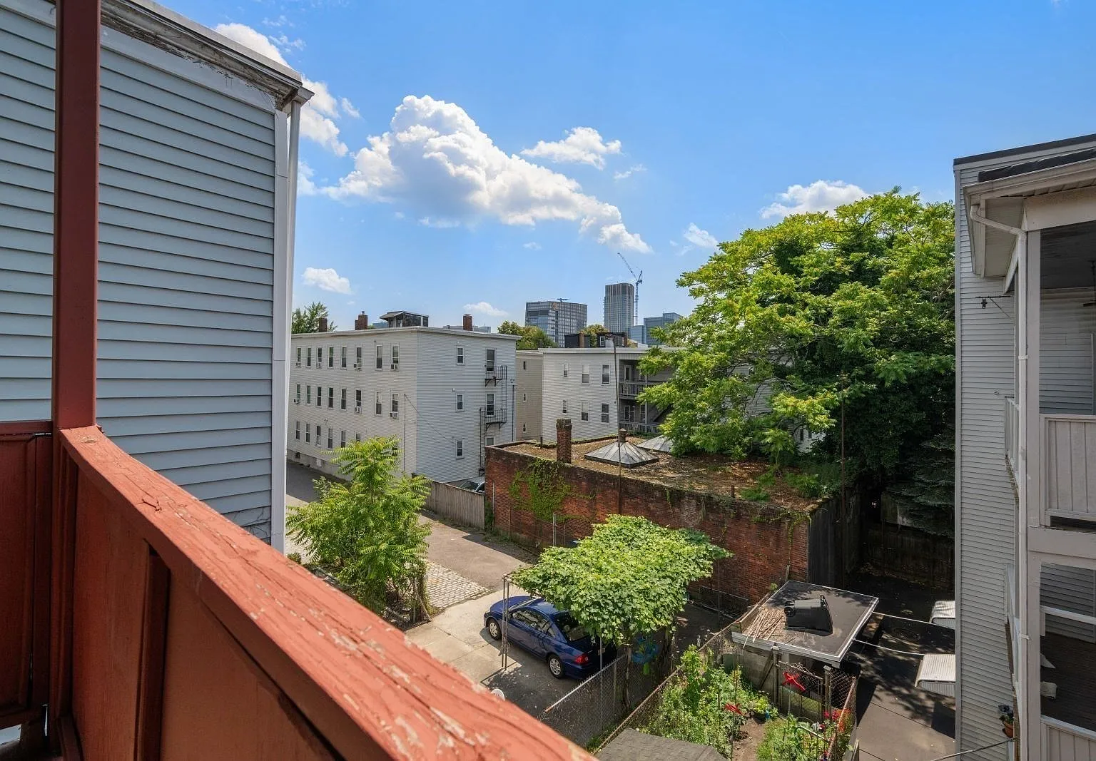 2 bed, 1.0 bath, 800 sqft, $3,500 — Photo 2