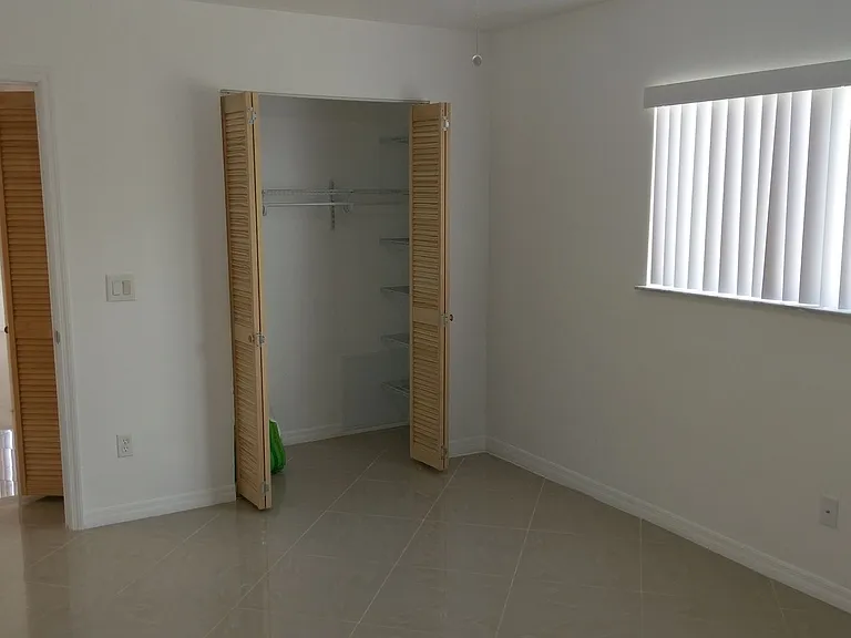 2350 S Palmetto Ave #A — Photo 7