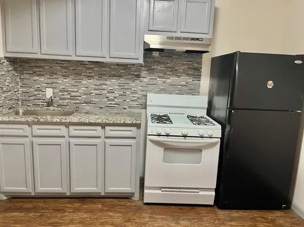 6101 Hirsch Rd, Houston, TX 77026