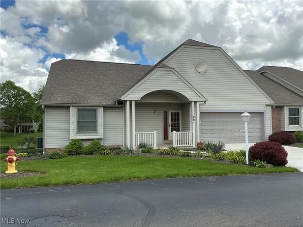 901 Barents Dr, Canal Fulton, OH 44614