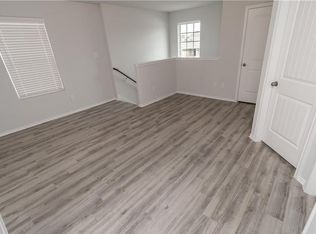 1005 Rice Dr, Bryan, TX 77803