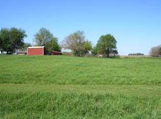 22215 Phoenix Ave, Carroll, IA 51401