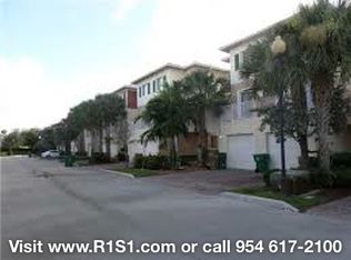 4630 SW 75th Way, Davie, FL 33314