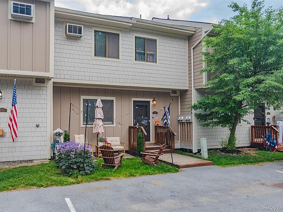 2nd image of 6702 Chelsea Cove N