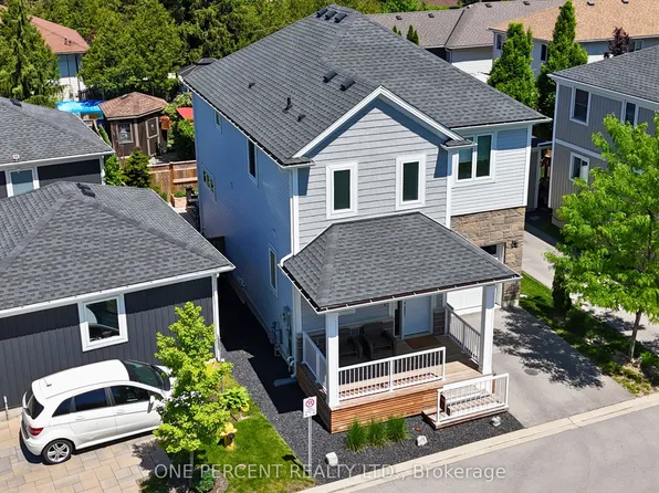 9 Princeton Cmn, Saint Catharines, ON L2N 0B7