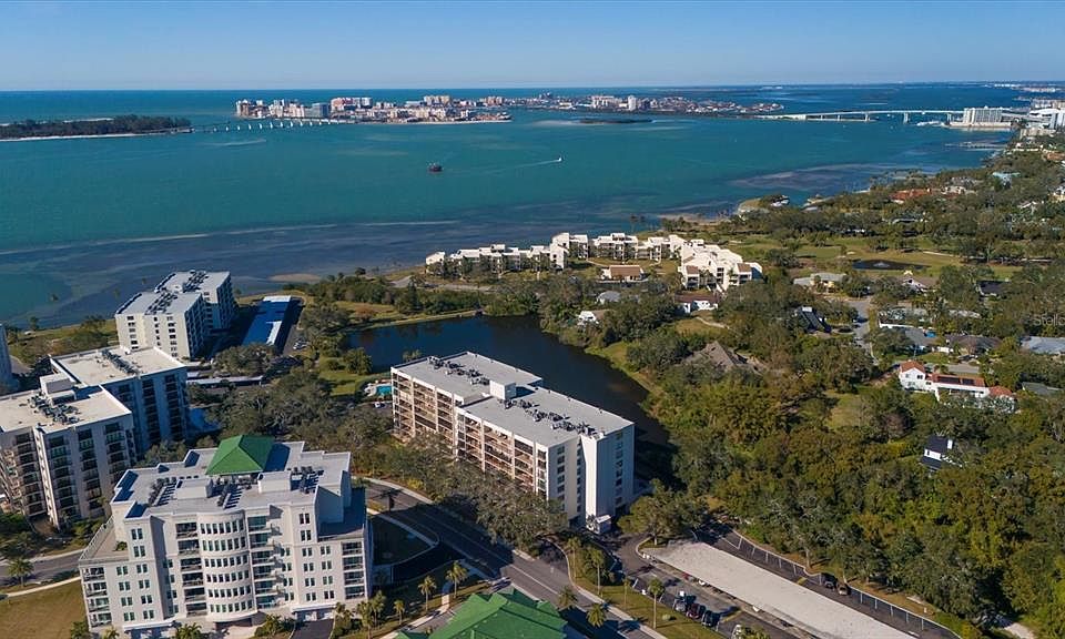 1st image of 220 BELLEVIEW BOULEVARD #501