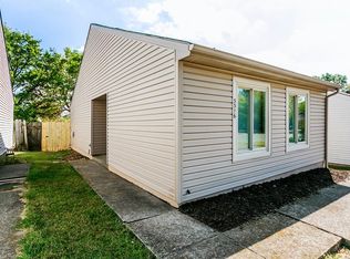 3316 Royal Wood Rd, Lexington, KY 40515