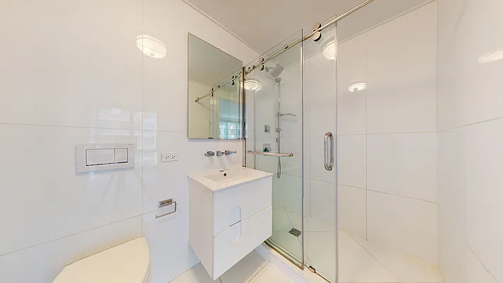 Rented by Bond New York | media 41