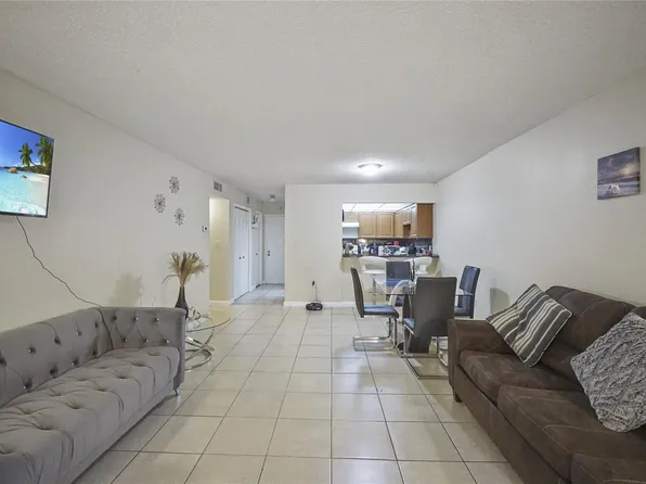 7000 NW 186th Street #4-219, Hialeah, FL 33015