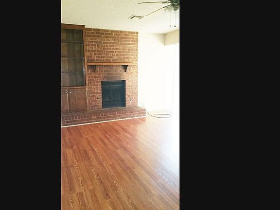 2nd image of 2606 NW Cedric Cir