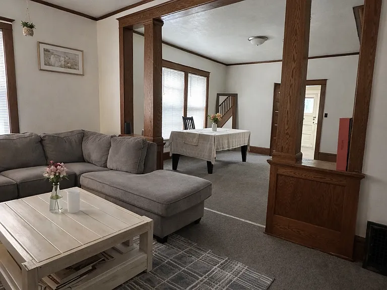 446 Lake St — Photo 9