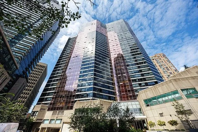 1001 Bay St #2219 — Photo 23