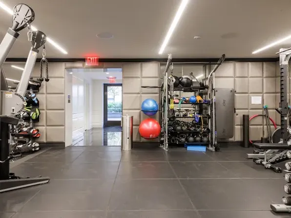 225 West 86th Street image 16 of 20