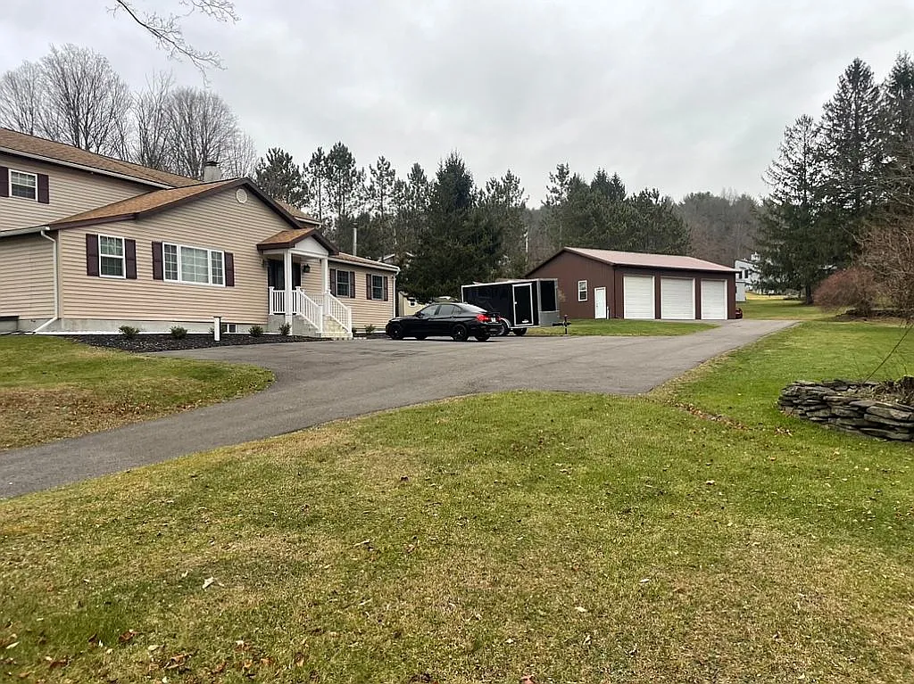 140 Pigeon Hill Rd photo 1