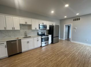 1713 S 22nd St #3F, Philadelphia, PA 19145