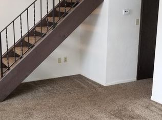 400 W Funderburg Rd APT Q, Fairborn, OH 45324