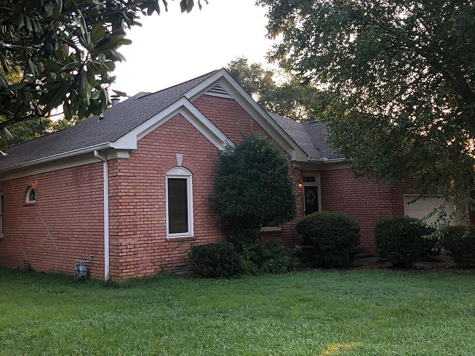 1st image of 7049 Northridge Dr
