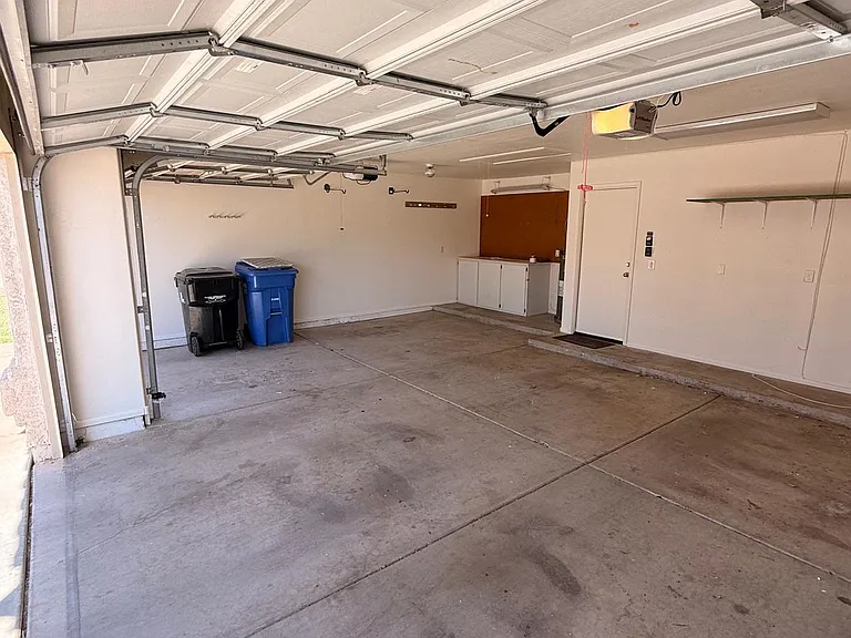 4556 E Charleston Ave — Photo 34