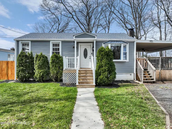 37 Central Avenue, Hazlet, NJ 07730