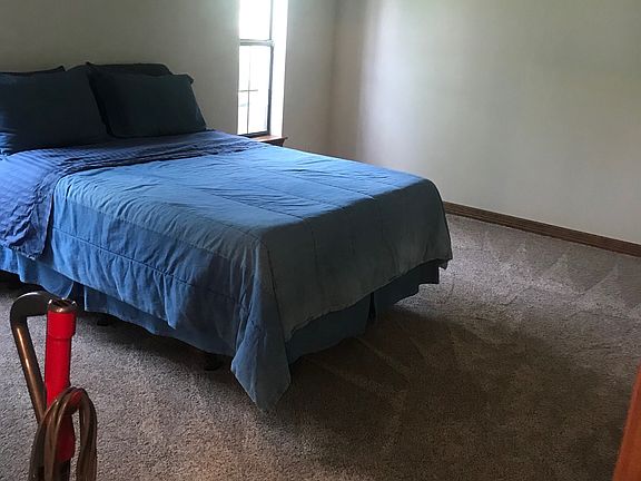 4th image of 6449 Plaza St
