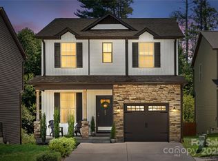 195 Cardwell Ln, Fletcher, NC 28732