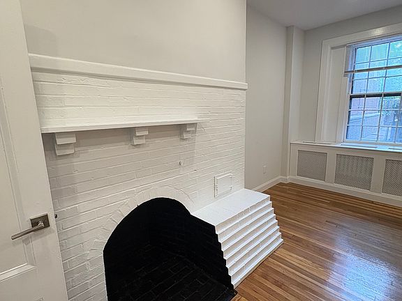 5th image of 3 Joy St #2