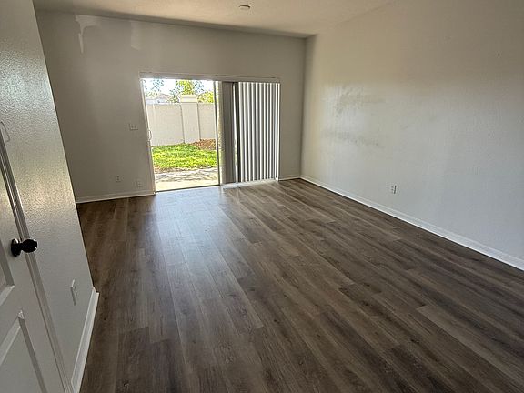 5th image of 10836 Savannah Wood Dr #134
