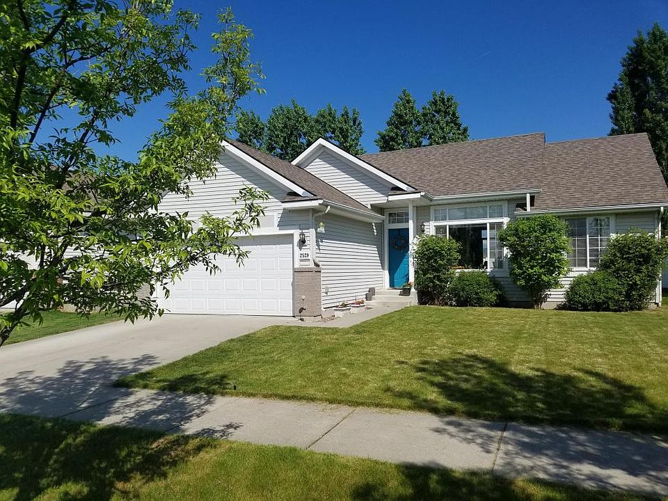 1st image of 2529 N Coolwater Dr