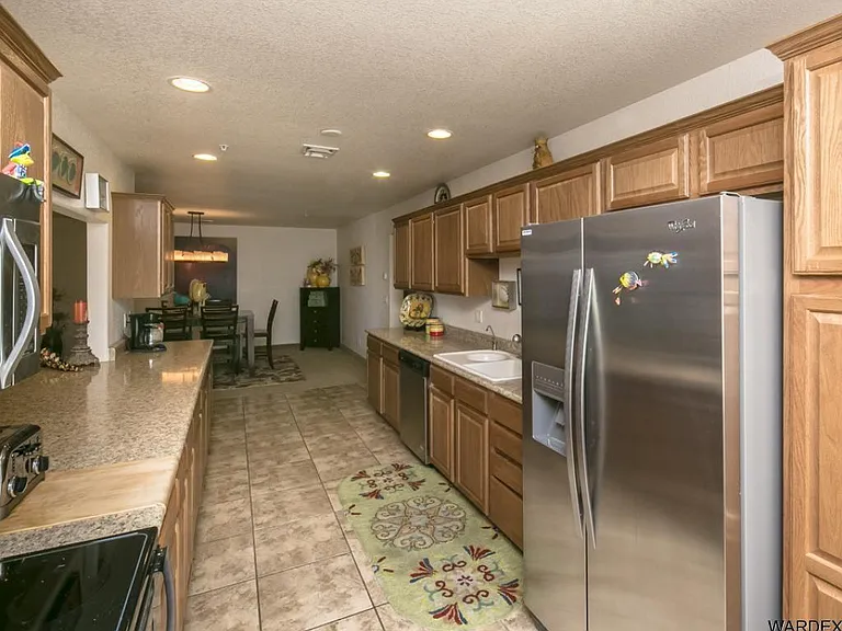 3030 Caliente Dr #102 — Photo 20