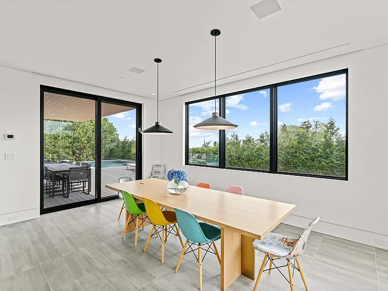 8 Middle Pond Ln — Photo 19