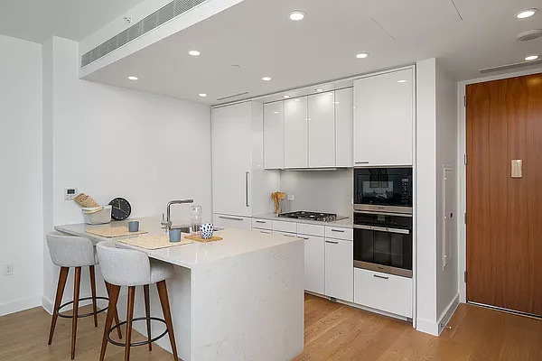 Rented by Nicholas C Abate Real Estate | media 20