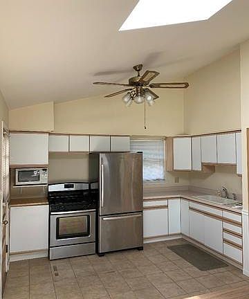 5th image of 509 N Iowa Ave