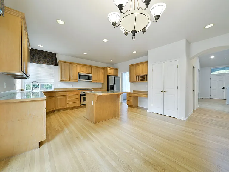 8428 NE 147th Pl — Photo 13