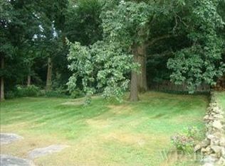 73 Spencer Dr, New Rochelle, NY 10801