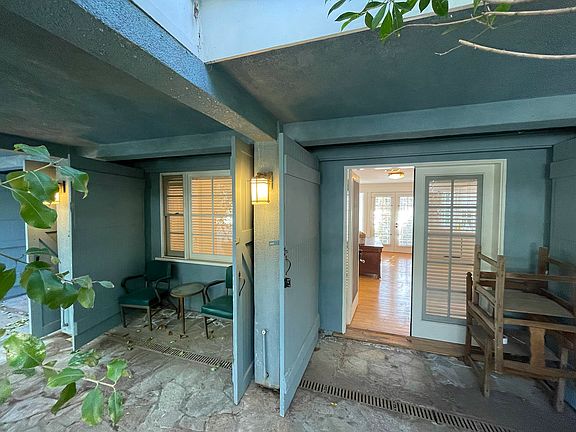 4th image of 3008 3rd St #C