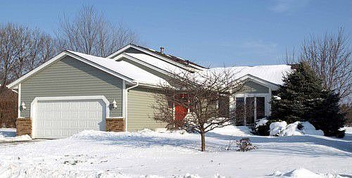 1st image of 1995 Highland Dr
